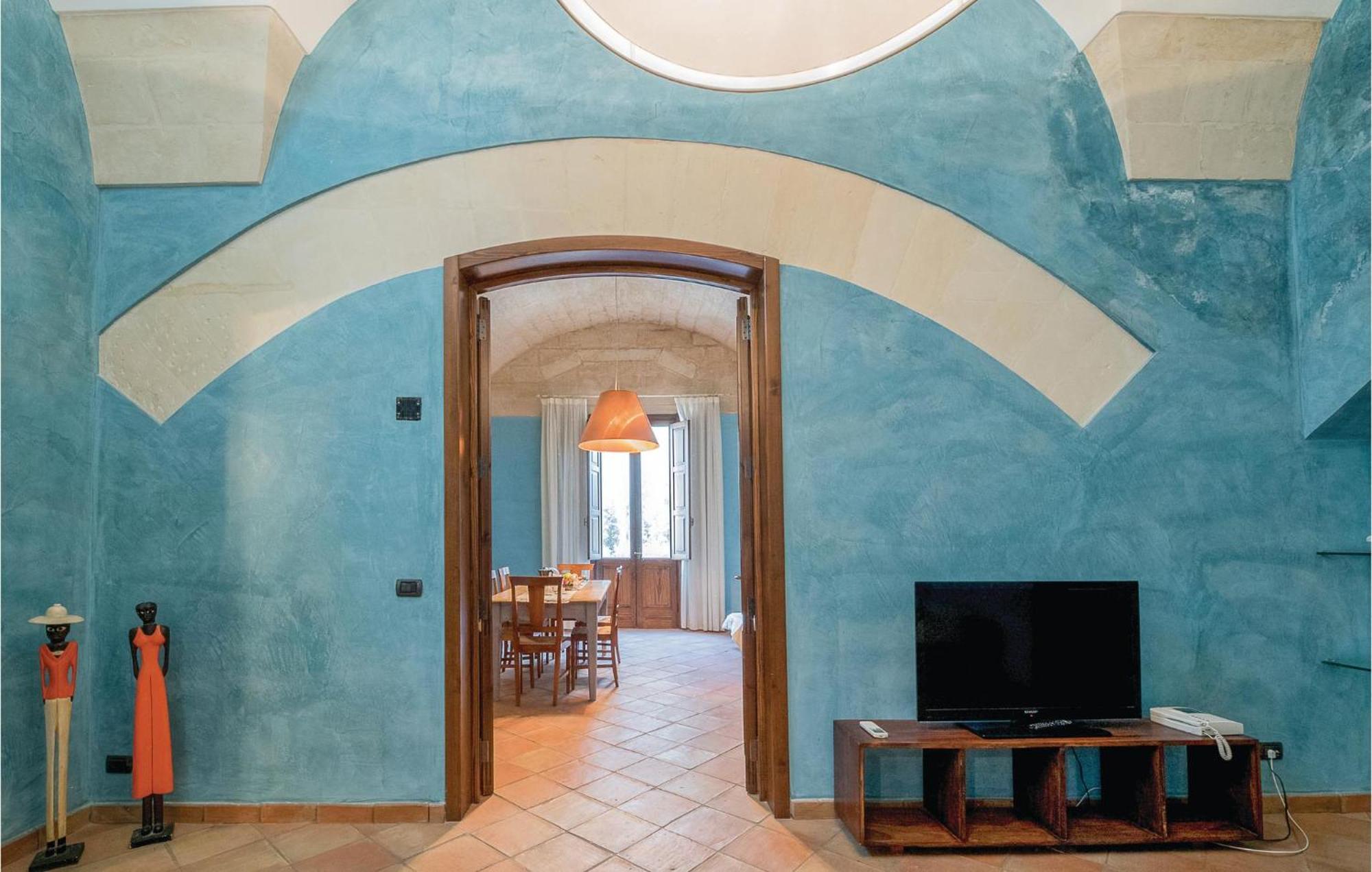 1 Bedroom Awesome Apartment In Lecce Le Zewnętrze zdjęcie